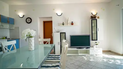 TV i/ili zabavni centar u objektu Holiday home Gandalj_2