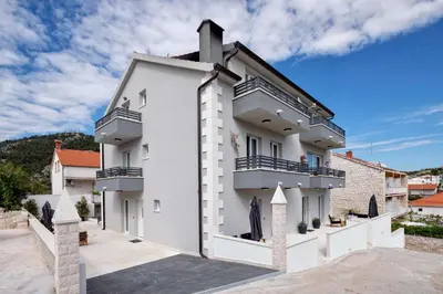 Zgrada u kojoj se nalazi apartman