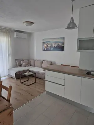 Kuhinja ili čajna kuhinja u objektu Dalmato