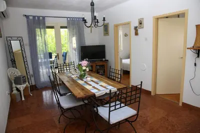 TV i/ili zabavni centar u objektu Seaside holiday house Postira, Brac - 13001