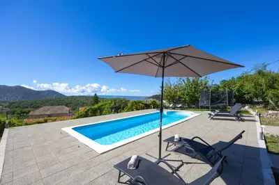 Pogled na planine ili pogled na planine iz privatnih smještaja