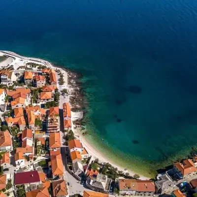 Apartments by the sea Postira