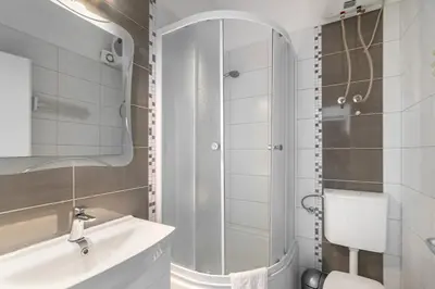 Kupaonica u objektu Apartments and rooms by the sea Sumartin, Brac - 13285