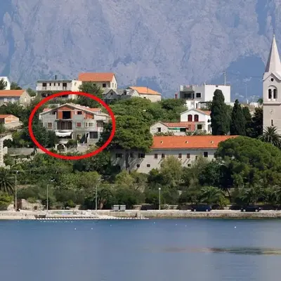 Apartments and rooms by the sea Sumartin