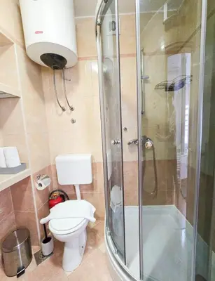 Kupaonica u objektu Private bedroom with bathroom