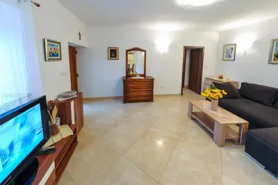TV i/ili zabavni centar u objektu Apartment Loza Pučišća