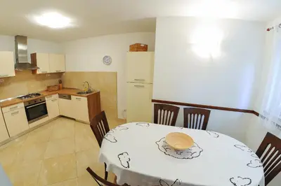 Kuhinja ili čajna kuhinja u objektu Apartment Loza Pučišća