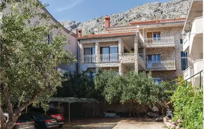 Pogled na planine ili pogled na planine iz apartmana