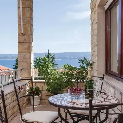 Two-Bedroom Apartment In Duce
