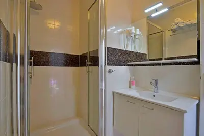 Kupaonica u objektu Villa Kristonia