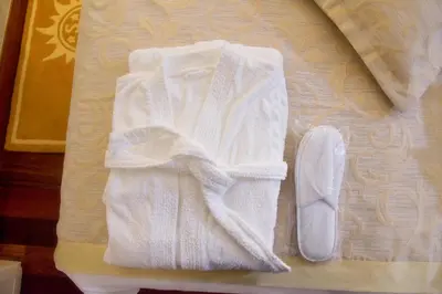 Krevet ili kreveti u jedinici u objektu Hotel Sunceva Postelja Brela