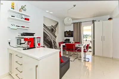 Kuhinja ili čajna kuhinja u objektu Apartments Dorijan in Beautiful House