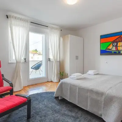 Central View Apartment