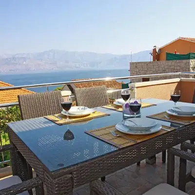 Vacation House on island Brac - Leona