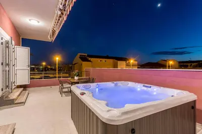 Tlocrt objekta Apartmani Lukić