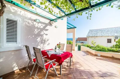 Zgrada u kojoj se nalazi apartman