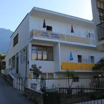 Rooms with a parking space Makarska - 6778