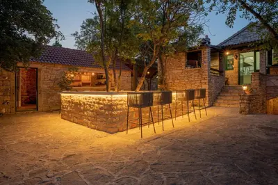 Zgrada u kojoj se nalazi hotel