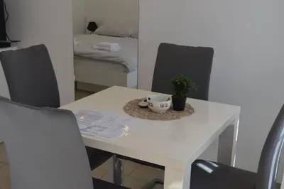 TV i/ili zabavni centar u objektu Apartments Lea