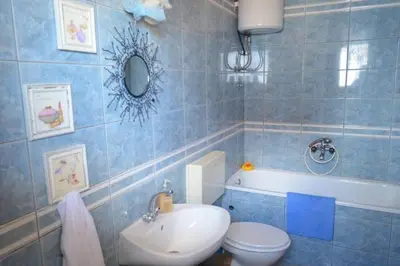 Kupaonica u objektu Apartman 1