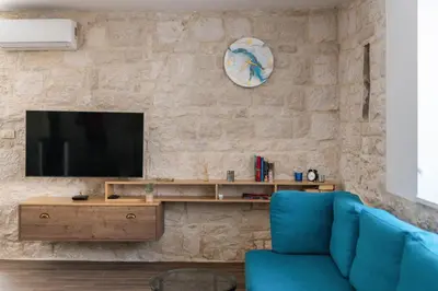 TV i/ili zabavni centar u objektu Villa Komelo