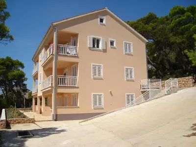Zgrada u kojoj se nalazi apartman