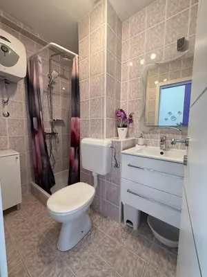 Kupaonica u objektu Apartment Sea Life with balcony and sea view