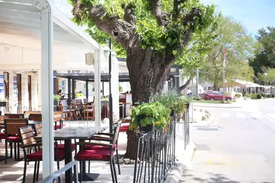 Restoran ili neka druga zalogajnica u objektu Apartment Andrija