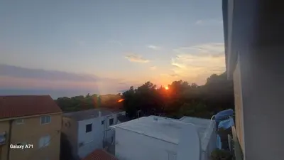 Pogled na izlazak ili zalazak sunca iz privatnih smještaja