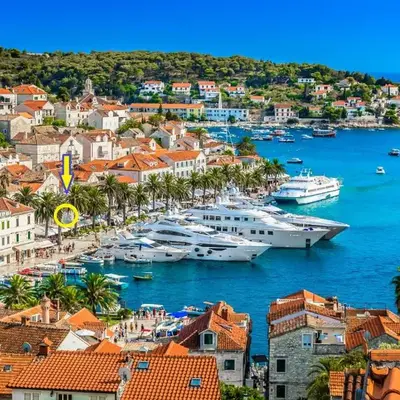 Apartment Rosana - In port of Hvar