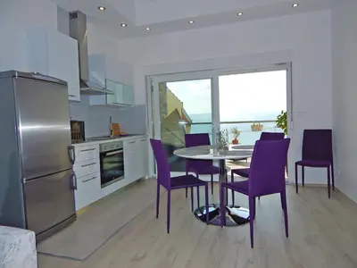 Kuhinja ili čajna kuhinja u objektu Lavander Apartments Omiš