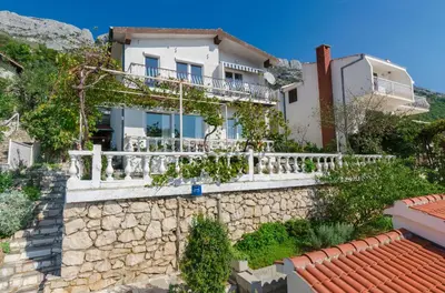 Zgrada u kojoj se nalazi apartman