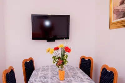 TV i/ili zabavni centar u objektu Apartmani Galija