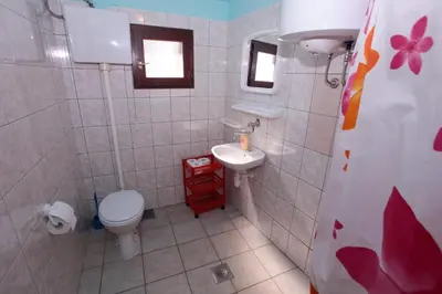 Kupaonica u objektu Robinson Anastazia
