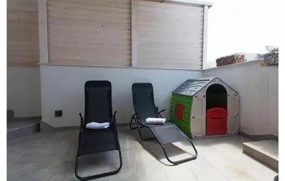 Tlocrt objekta Three-Bedroom Holiday Home In Suhi Potok