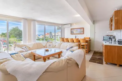 Kuhinja ili čajna kuhinja u objektu Apartment Kristina Dujmovic