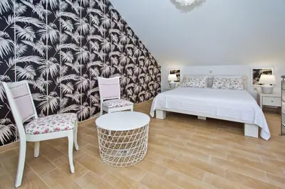 Krevet ili kreveti u jedinici u objektu Luxurious Apartments Maslina with Beach