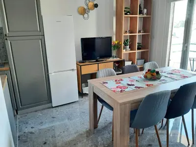 TV i/ili zabavni centar u objektu Ema