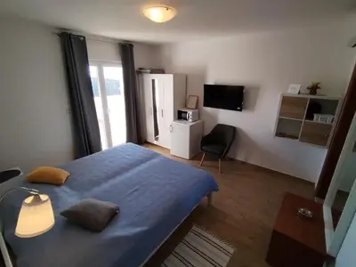 TV i/ili zabavni centar u objektu Guest House Stefica