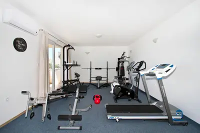 Fitness centar i/ili fitness sadržaji u objektu Family apartment