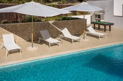 Bazen u objektu Luxury Villa Lucice View ili u blizini