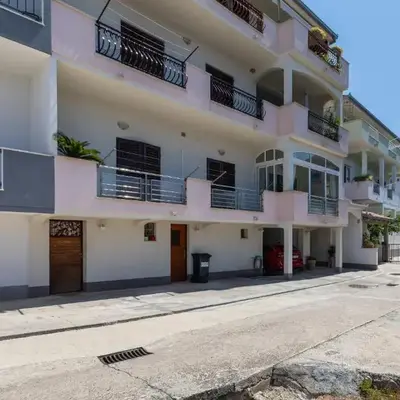 Apartments by the sea Duce