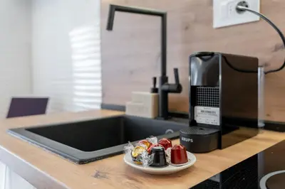 Kuhinja ili čajna kuhinja u objektu Villa LeMar