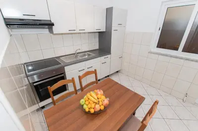 Kuhinja ili čajna kuhinja u objektu Apartments Matko's Oasis