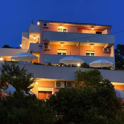 Villa Luketa