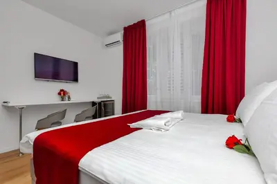 Krevet ili kreveti u jedinici u objektu Luxury Rooms Paradise Garden