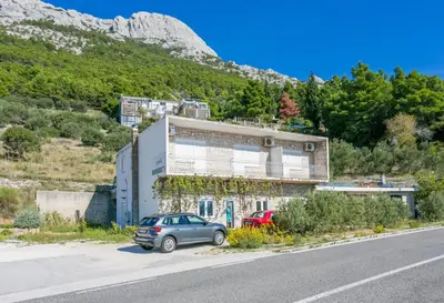 Pogled na planine ili pogled na planine iz apartmana