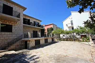 Zgrada u kojoj se nalazi apartman