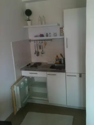 Kuhinja ili čajna kuhinja u objektu Apartmani Neva Supetar