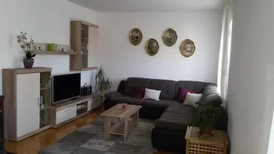 TV i/ili zabavni centar u objektu Apartments with WiFi Omis - 14843